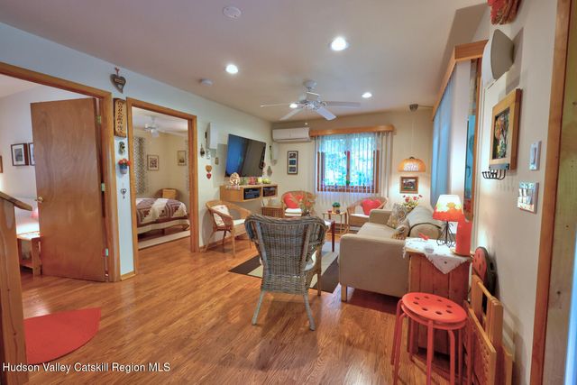 379 Joel M Austin Road S, Cairo, NY 12413