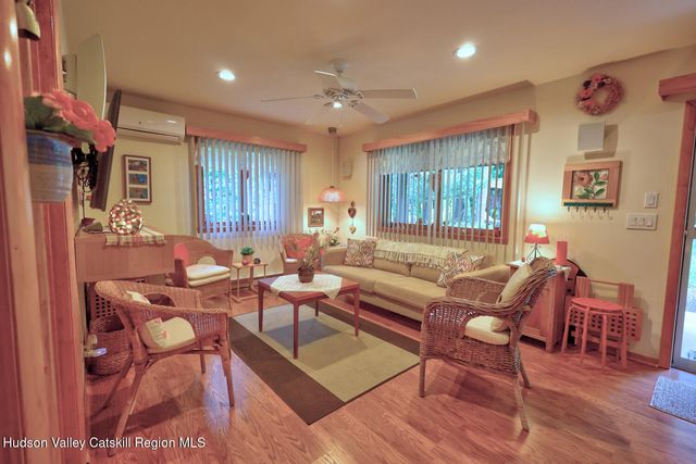 379 Joel M Austin Road S, Cairo, NY 12413