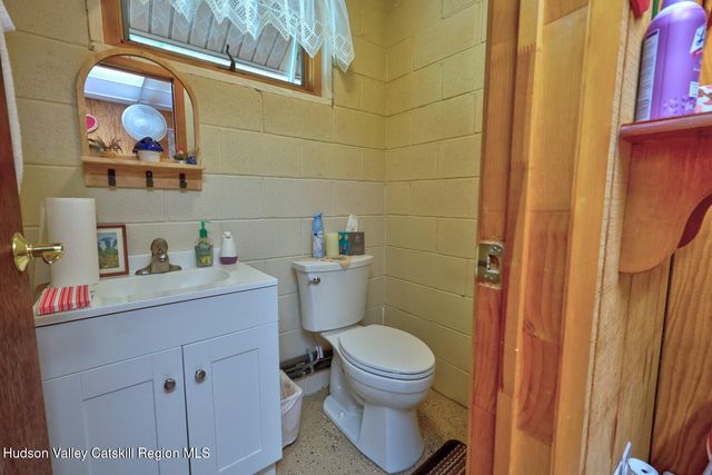 379 Joel M Austin Road S, Cairo, NY 12413