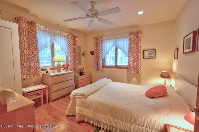 379 Joel M Austin Road S, Cairo, NY 12413