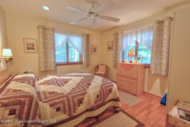 379 Joel M Austin Road S, Cairo, NY 12413