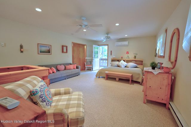 379 Joel M Austin Road S, Cairo, NY 12413