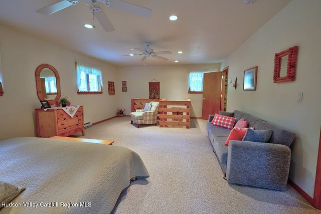 379 Joel M Austin Road S, Cairo, NY 12413