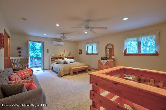 379 Joel M Austin Road S, Cairo, NY 12413
