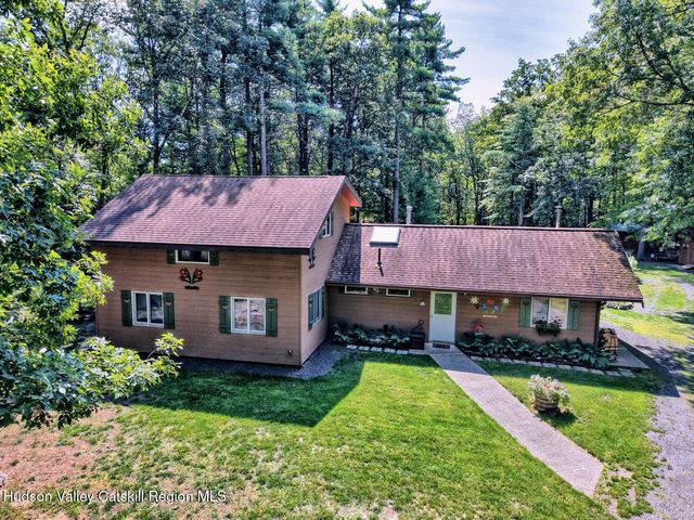 379 Joel M Austin Road S, Cairo, NY 12413