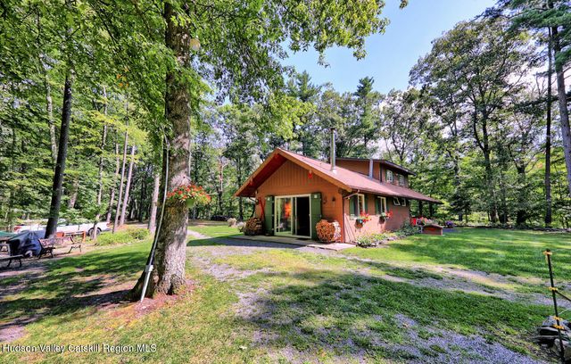 379 Joel M Austin Road S, Cairo, NY 12413