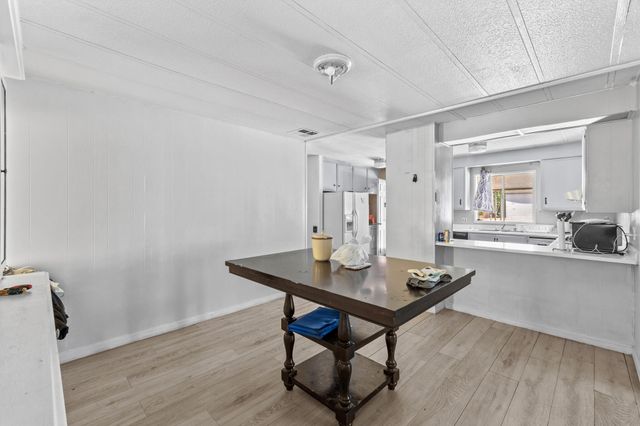 5505 W Tulare Avenue 246, Visalia, CA 93277