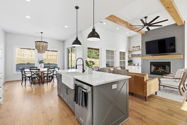 5624 Westminster, Benton, AR 72019