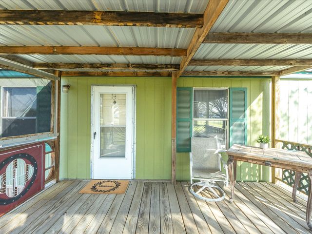 11205 Pikes Peak, Venus, TX 76084