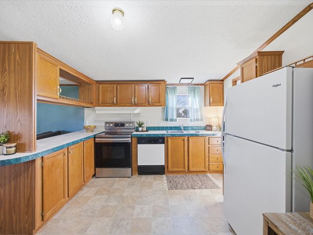 11205 Pikes Peak, Venus, TX 76084