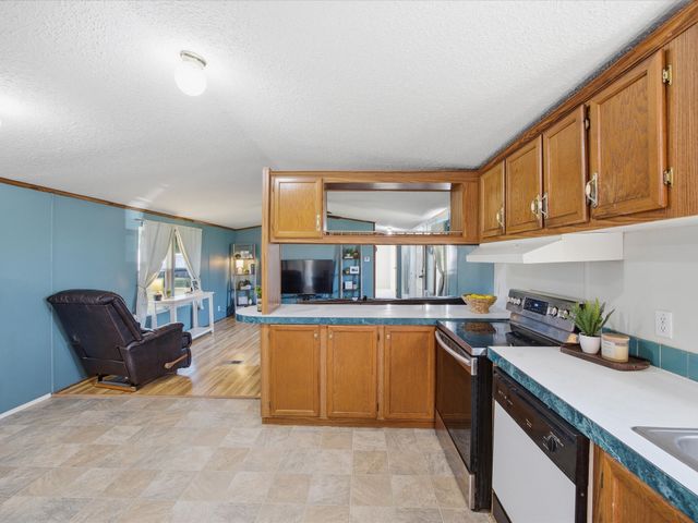 11205 Pikes Peak, Venus, TX 76084