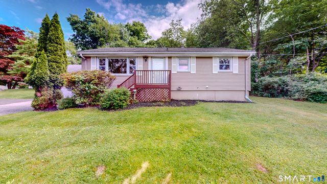 41 Capitol Drive, Shelton, CT 06484