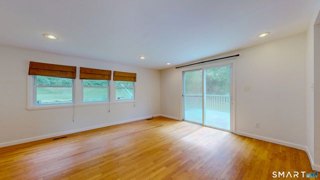 41 Capitol Drive, Shelton, CT 06484