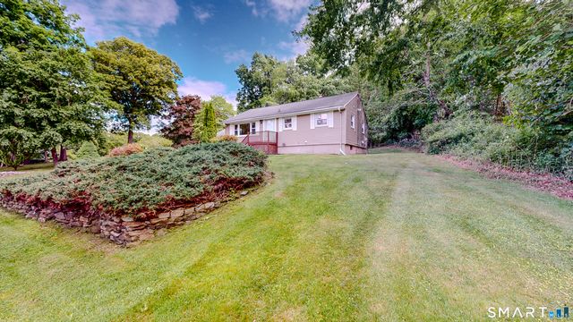 41 Capitol Drive, Shelton, CT 06484