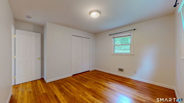 41 Capitol Drive, Shelton, CT 06484