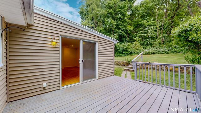 41 Capitol Drive, Shelton, CT 06484