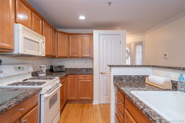 115 Viewpoint Terrace, Peekskill, NY 10566