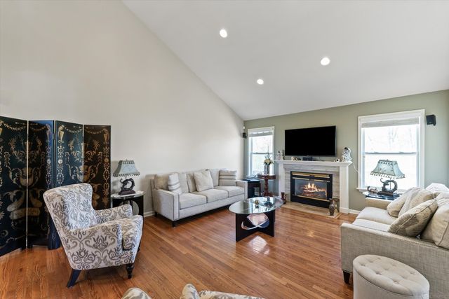 485 Cherry Grove Lane, Commerce Twp, MI 48390