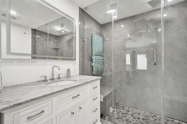 2001 N 22nd Avenue, Hollywood, FL 33020