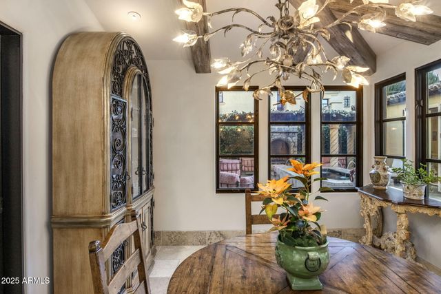 4949 E LINCOLN Drive 4, Paradise Valley, AZ 85253