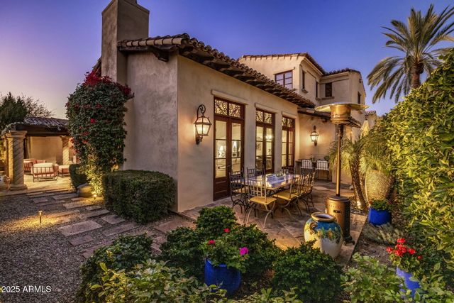 4949 E LINCOLN Drive 4, Paradise Valley, AZ 85253