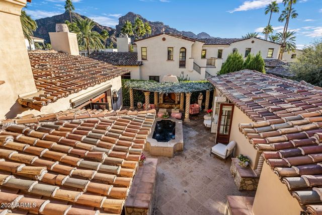 4949 E LINCOLN Drive 4, Paradise Valley, AZ 85253