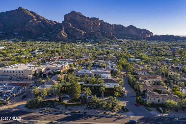 4949 E LINCOLN Drive 4, Paradise Valley, AZ 85253