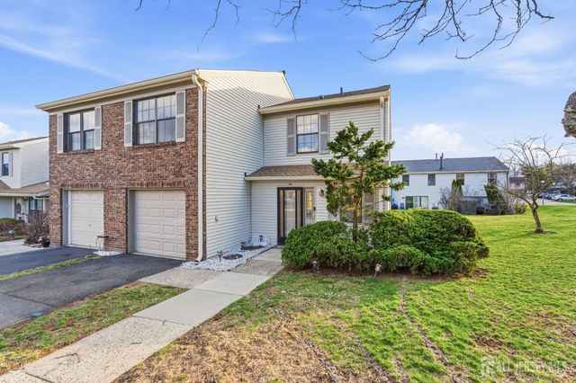 29 Exeter Court, Franklin, NJ 08873