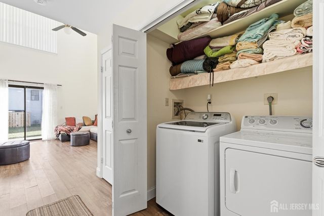 29 Exeter Court, Franklin, NJ 08873