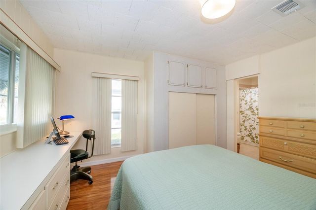 10011 110TH PLACE 246, Largo, FL 33773