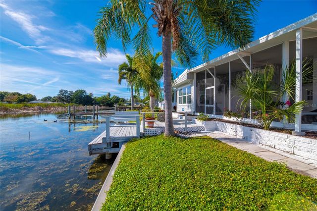 10011 110TH PLACE 246, Largo, FL 33773