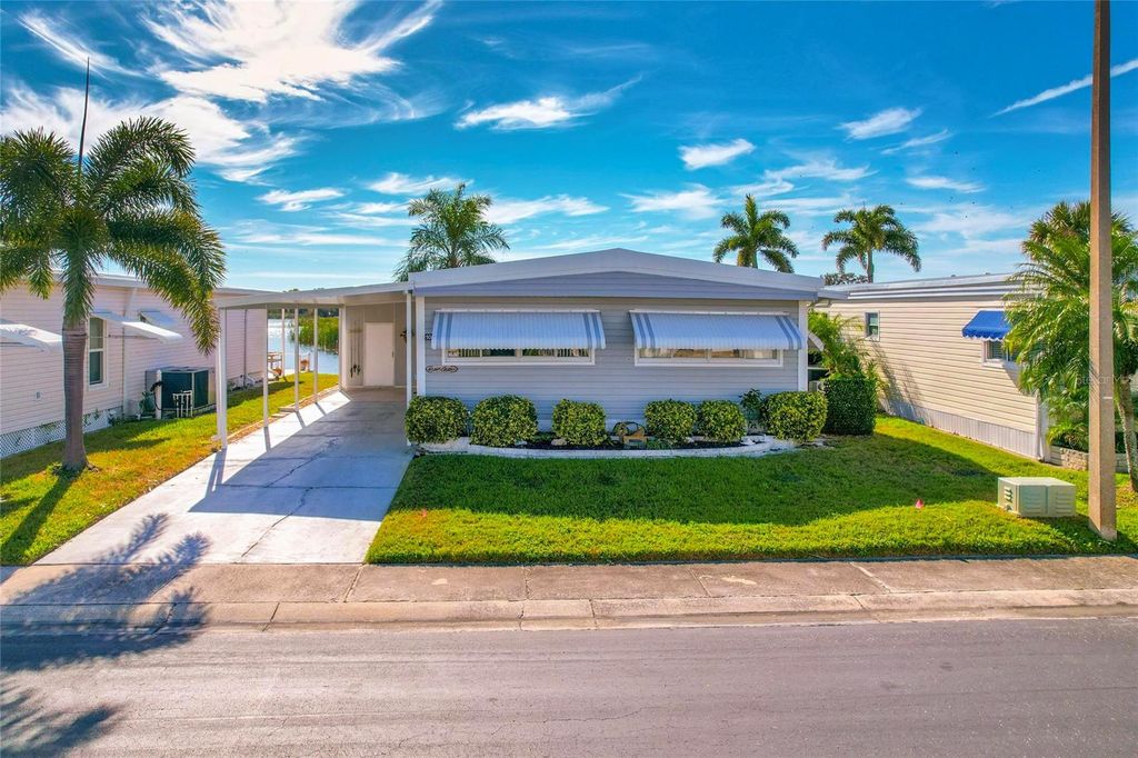 10011 110TH PLACE 246, Largo, FL 33773