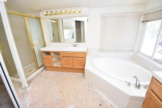 147 Putter Dr, Brentwood, CA 94513