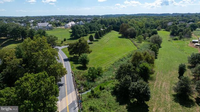 914 MEADOWBREEZE, Lancaster, PA 17601