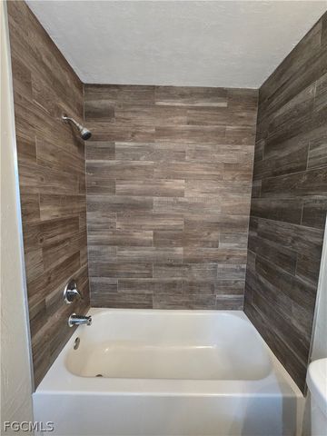 1314 SE 40th TER 1, Cape Coral, FL 33904