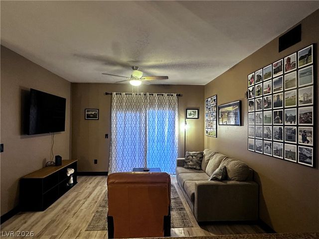 8000 Badura Avenue 1001, Las Vegas, NV 89113
