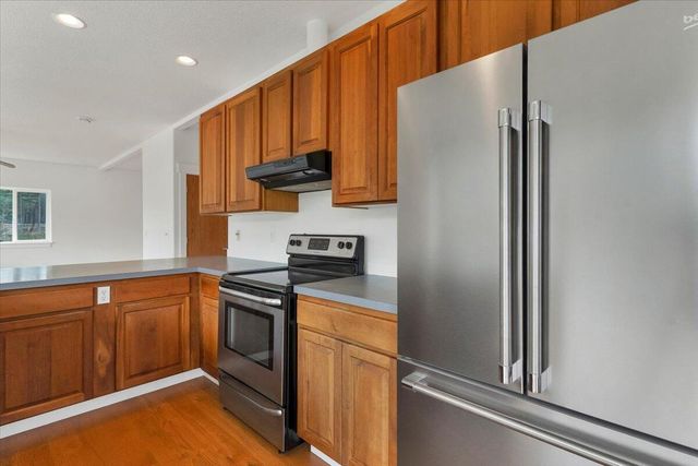 33910 Railroad Avenue, Gates, OR 97346