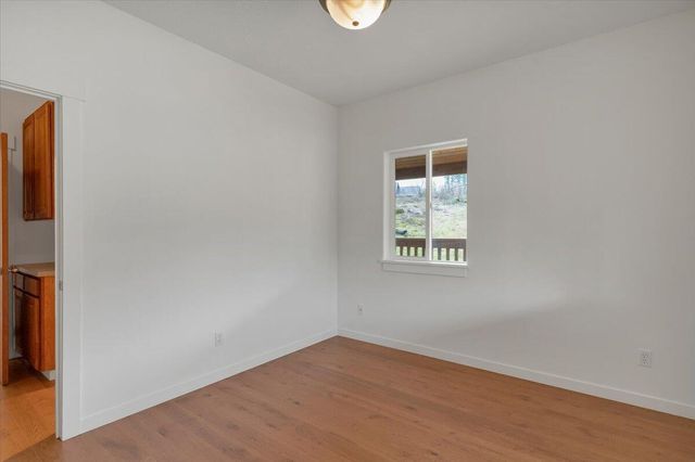 33910 Railroad Avenue, Gates, OR 97346