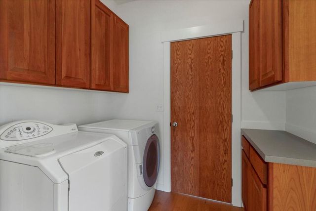 33910 Railroad Avenue, Gates, OR 97346