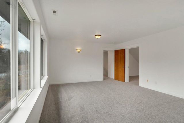 33910 Railroad Avenue, Gates, OR 97346