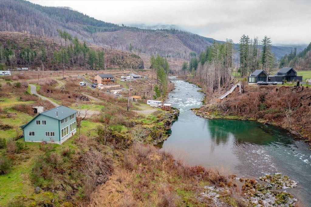 33910 Railroad Avenue, Gates, OR 97346