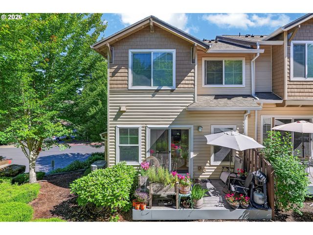 10813 Sw CANTERBURY Ln 104, Tigard, OR 97224