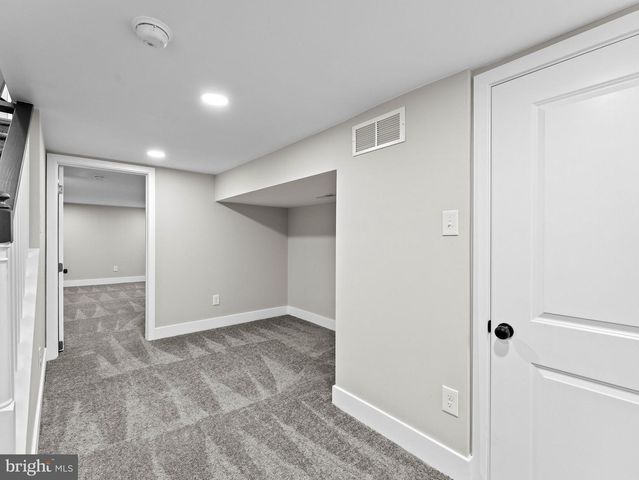 1468 N HIRST ST, Philadelphia, PA 19151