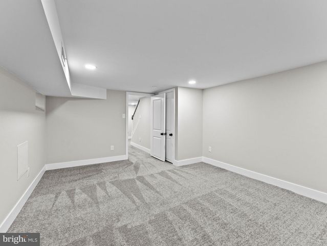 1468 N HIRST ST, Philadelphia, PA 19151