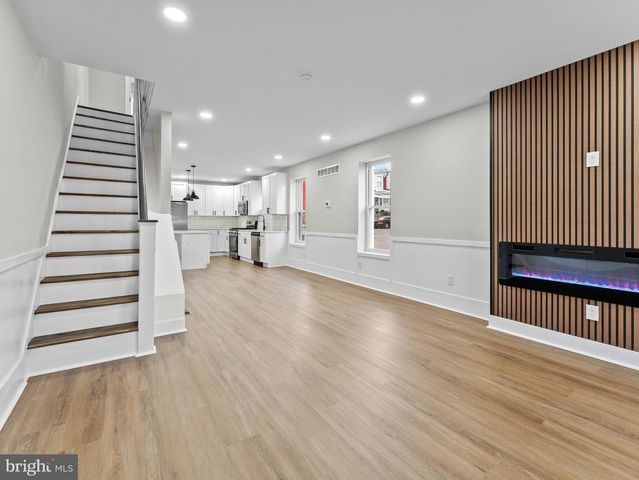 1468 N HIRST ST, Philadelphia, PA 19151