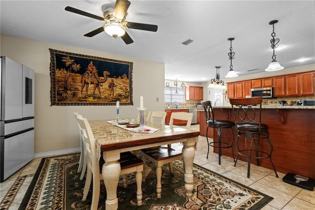 10715 Hunters Court E, Mobile, AL 36695