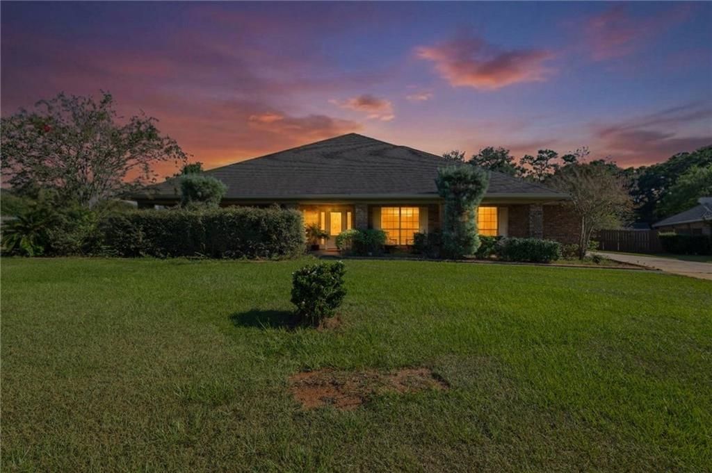 10715 Hunters Court E, Mobile, AL 36695 — photo 2