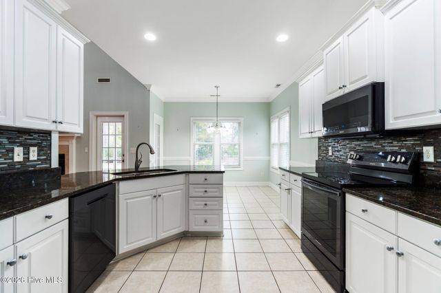 107 Sea Turtle Cove, Sneads Ferry, NC 28460