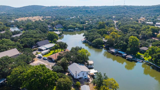 1517 County Road 132a RD, Kingsland, TX 78639