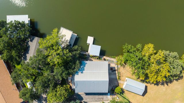1517 County Road 132a RD, Kingsland, TX 78639